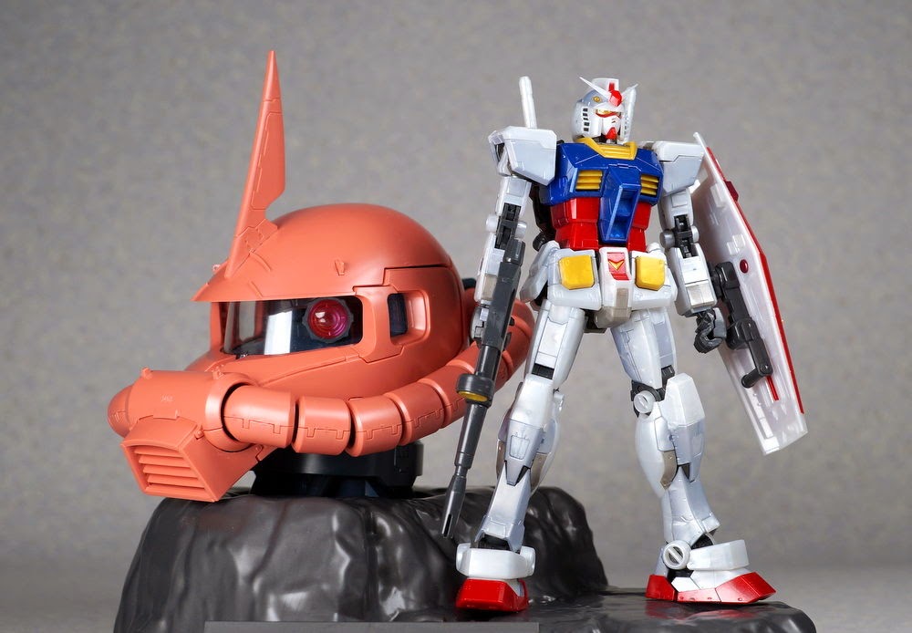 激レア！　ガンダム35th RX-78-2 ガンダム&MS-06S ザクヘッド Amazon | 機動戦士ガンダム35th ガンダム & シャア専用